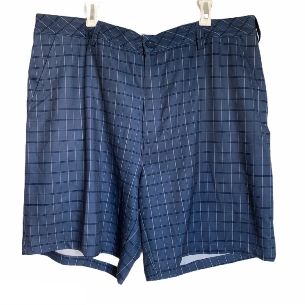 Reebok Golf Men's Blue Plaid‎ Shorts